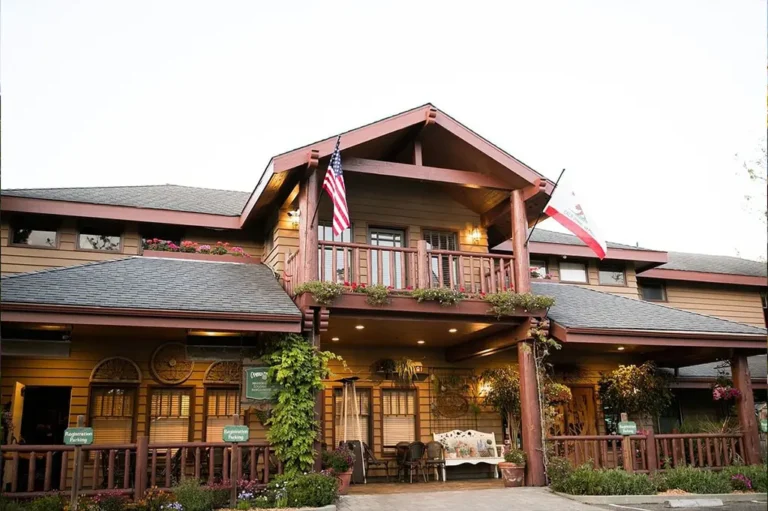 Cambria Pines Lodge
