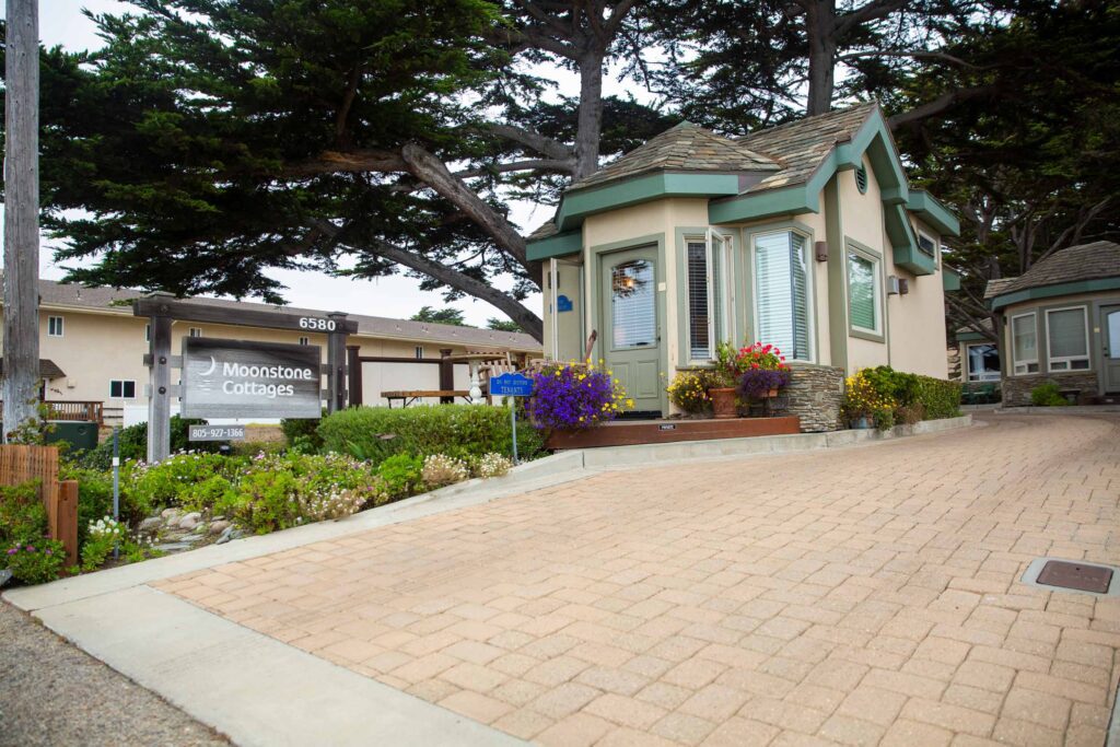 Moonstone Cottages