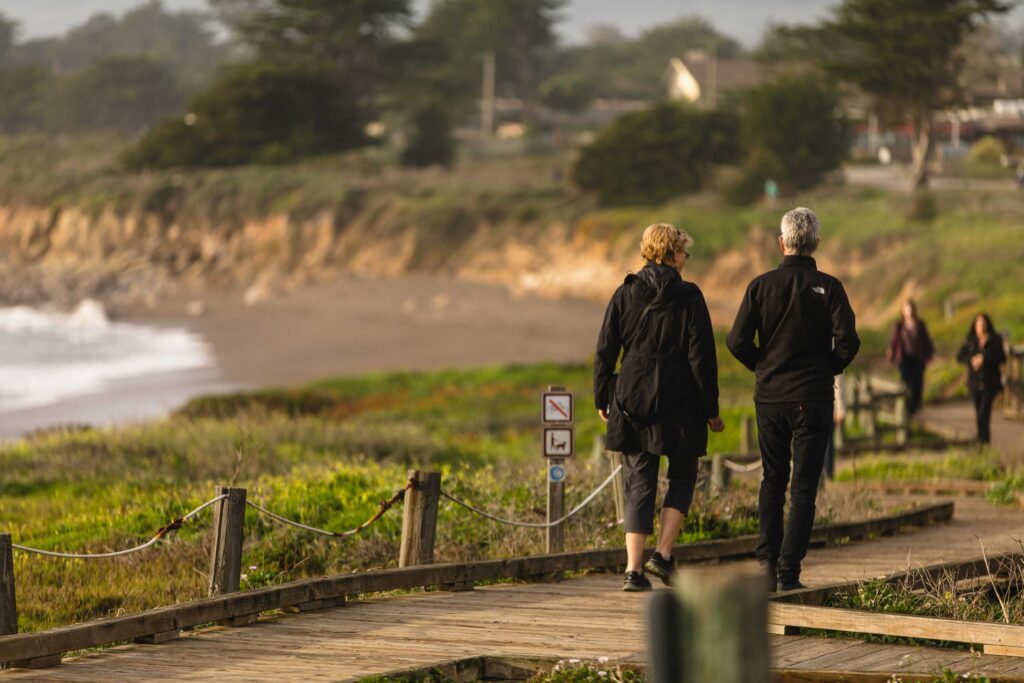 Visuals Couple MoonstoneBeach Boarswalk